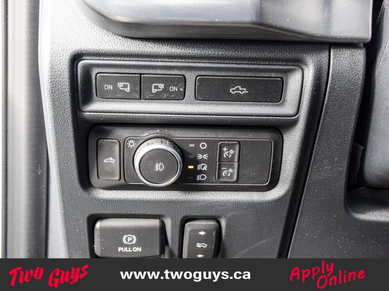 2021 Ford F-150 Lariat 3.5L Crew 4WD   Nav   Panoroof   502A Group Photo