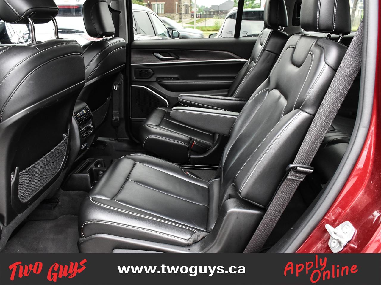 2021 Jeep Grand Cherokee L Limited 3.6L 4WD   Panoroof   Leather   6Pass Photo