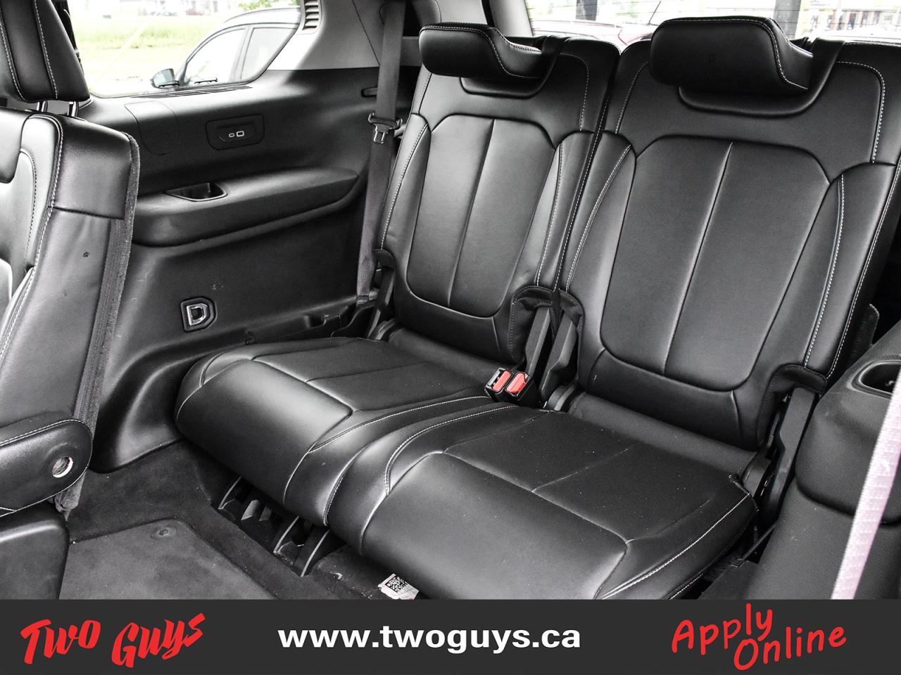 2021 Jeep Grand Cherokee L Limited 3.6L 4WD   Panoroof   Leather   6Pass Photo