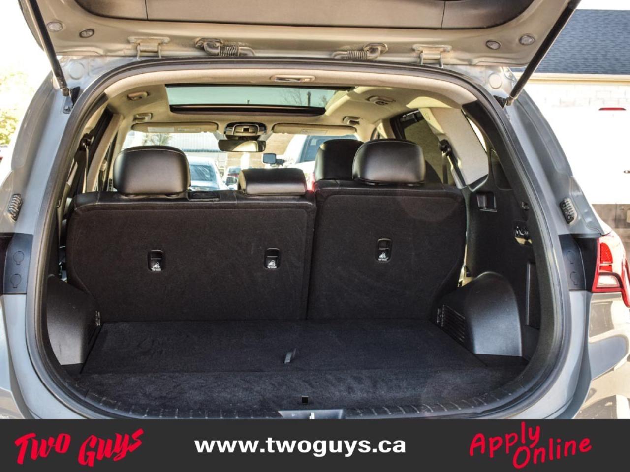 2023 Hyundai Santa Fe Preferred TREND   2.5L AWD   Lthr   Panoroof   Nav Photo