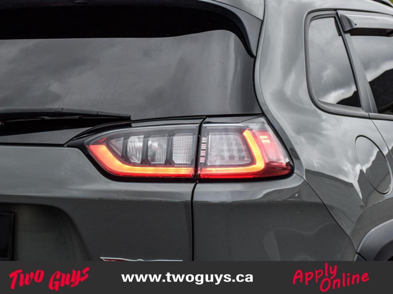 2022 Jeep Cherokee Trailhawk ELITE   3.2L 4WD   Panoroof   Lthr Photo