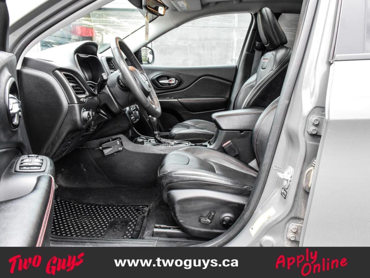 2022 Jeep Cherokee Trailhawk ELITE   3.2L 4WD   Panoroof   Lthr Photo