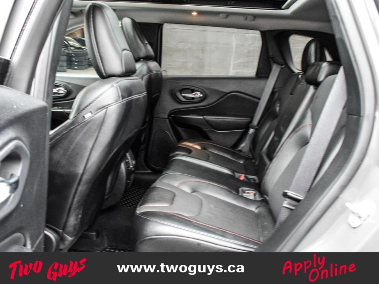 2022 Jeep Cherokee Trailhawk ELITE   3.2L 4WD   Panoroof   Lthr Photo