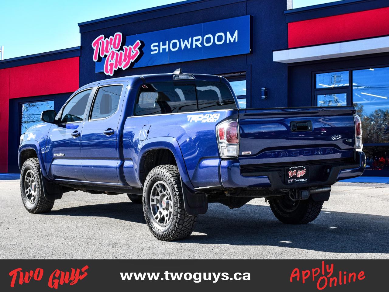 2023 Toyota Tacoma TRD Sport Premium   CREW 4WD   Leather   Sunroof Photo