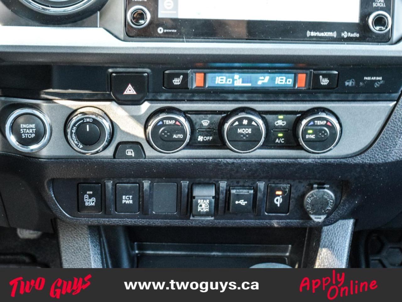 2023 Toyota Tacoma TRD Sport Premium   3.5L Ext 4WD   Leather   Sunro Photo