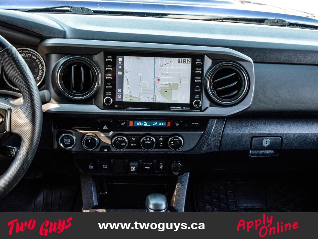 2023 Toyota Tacoma TRD Sport Premium   3.5L Ext 4WD   Leather   Sunro Photo