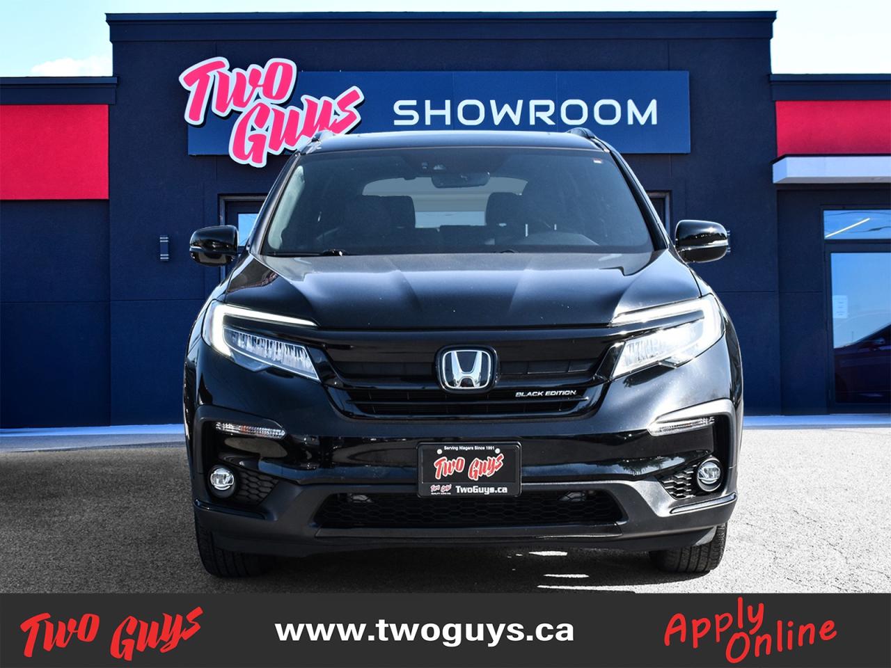 2021 Honda Pilot Black Edition AWD   DVD   Nav   Sunroof   6 Pass Photo