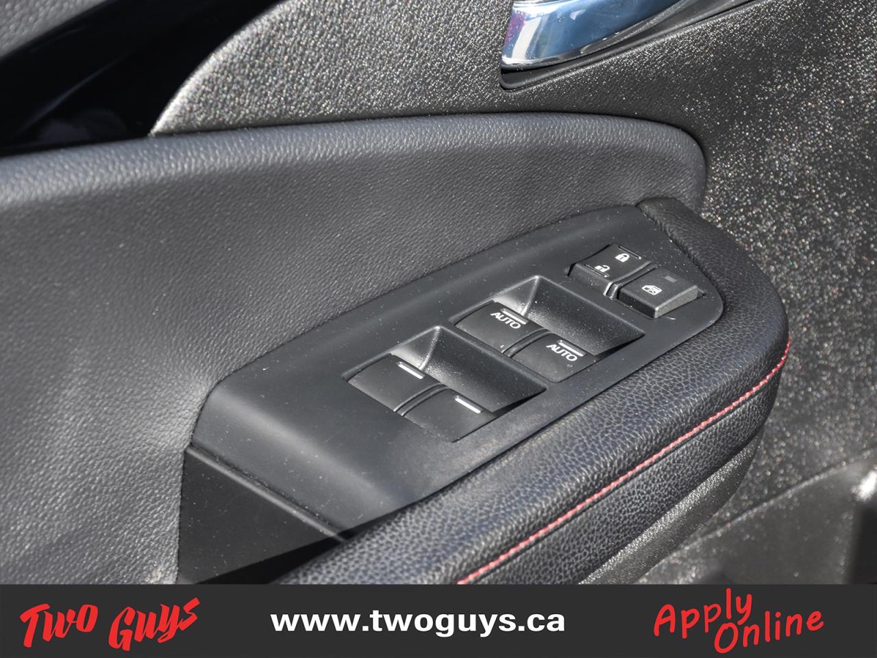 2021 Honda Pilot Black Edition AWD   DVD   Nav   Sunroof   6 Pass Photo