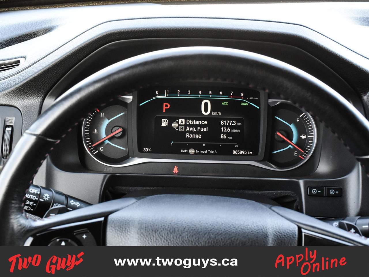 2021 Honda Pilot Black Edition AWD   DVD   Nav   Sunroof   6 Pass Photo