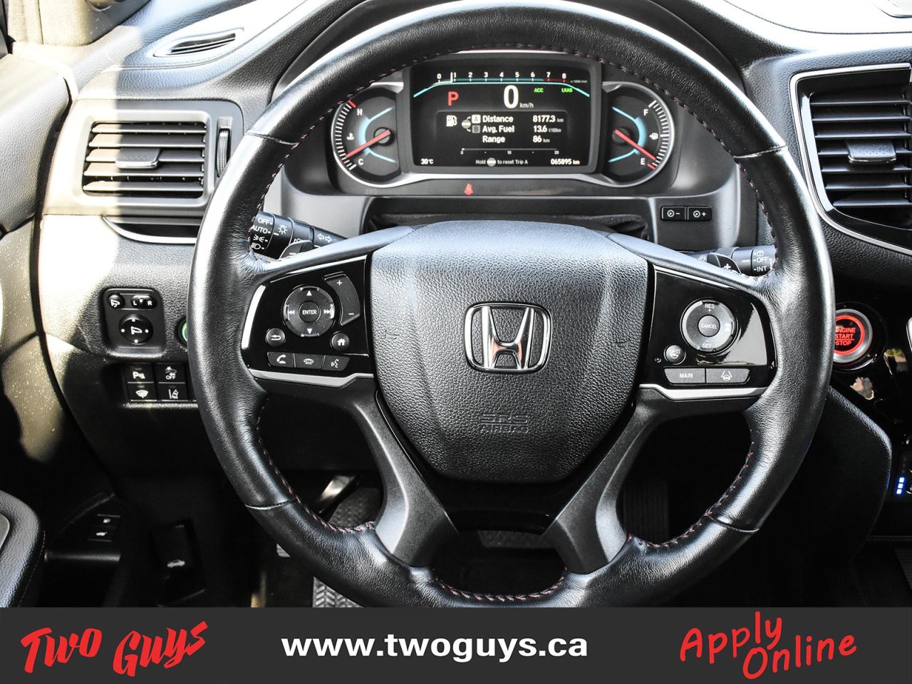 2021 Honda Pilot Black Edition AWD   DVD   Nav   Sunroof   6 Pass Photo