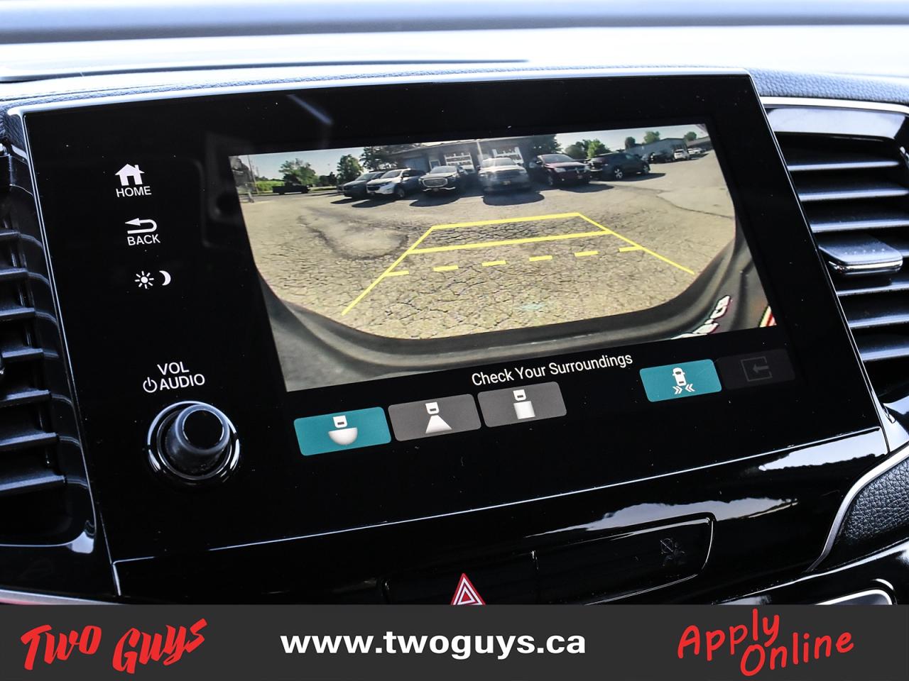 2021 Honda Pilot Black Edition AWD   DVD   Nav   Sunroof   6 Pass Photo