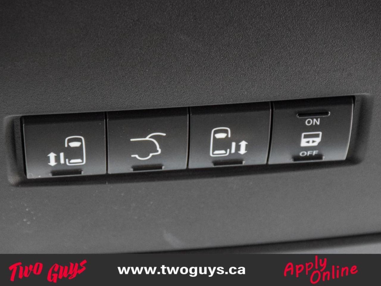 2018 Dodge Grand Caravan SXT Premium Plus 2WD 7 Passenger Back Up Cam DVD Photo