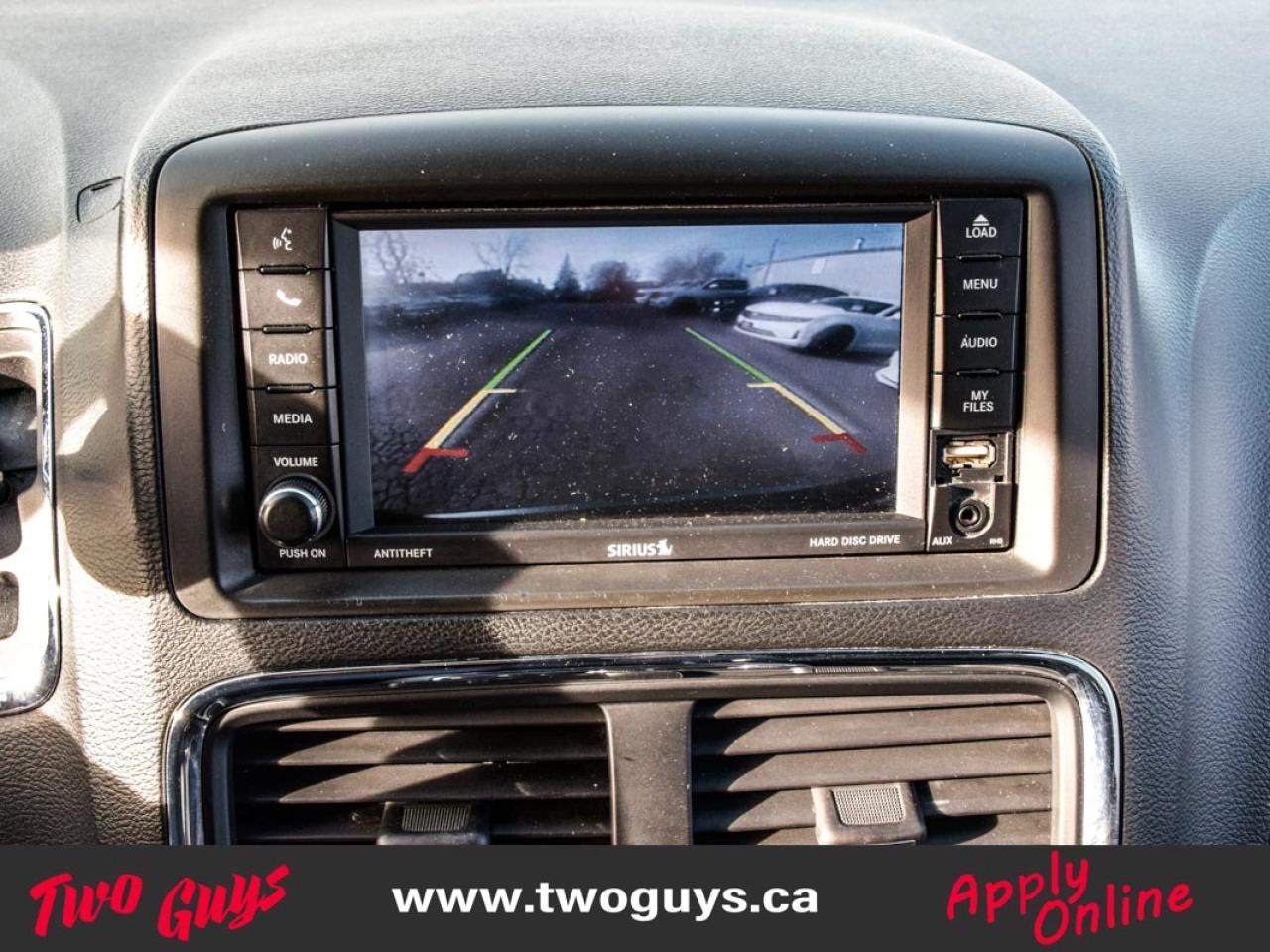 2018 Dodge Grand Caravan SXT Premium Plus 2WD 7 Passenger Back Up Cam DVD Photo