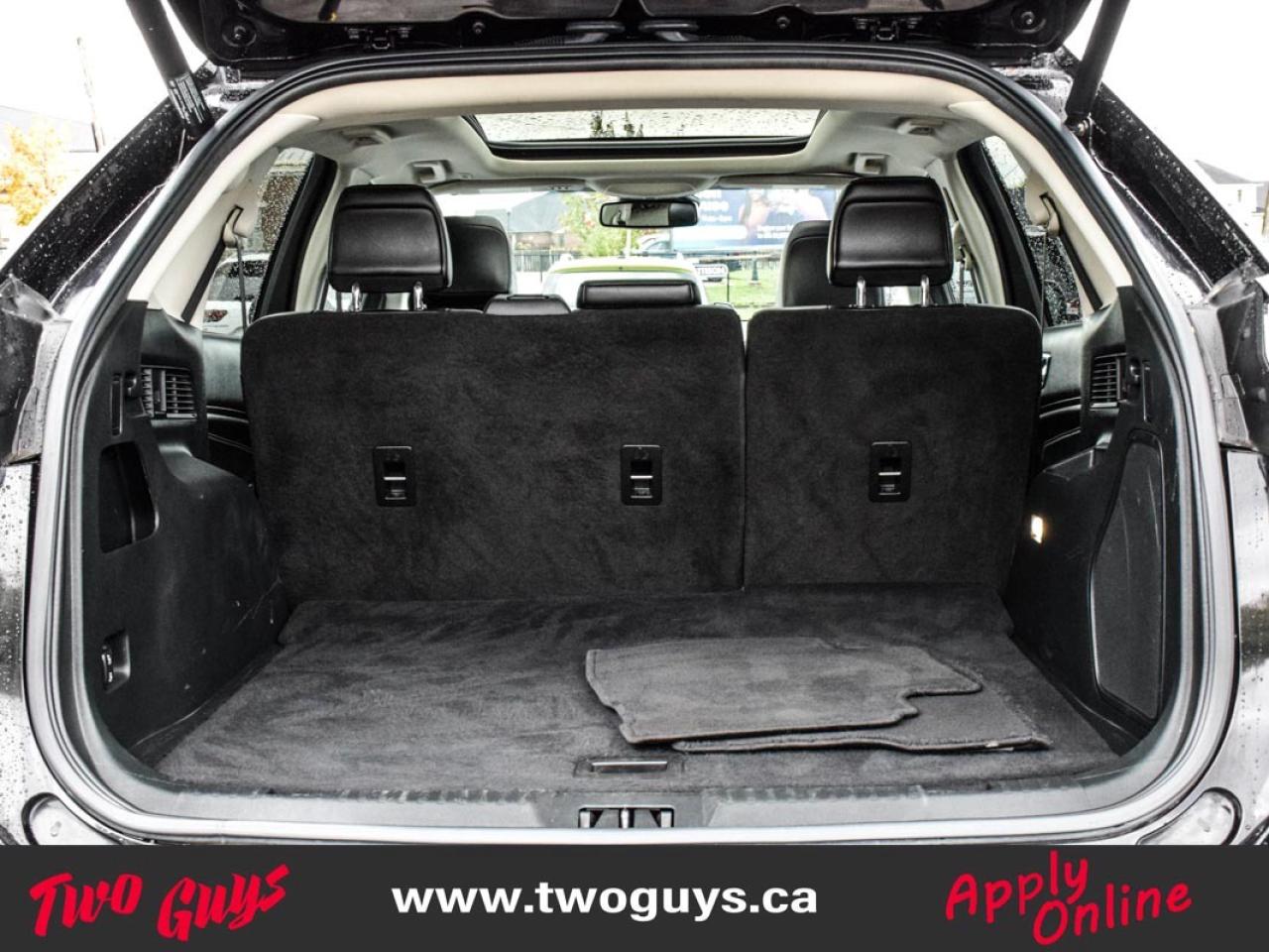 2021 Ford Edge Titanium 2.0L AWD   Panoroof   Nav   Leather Photo