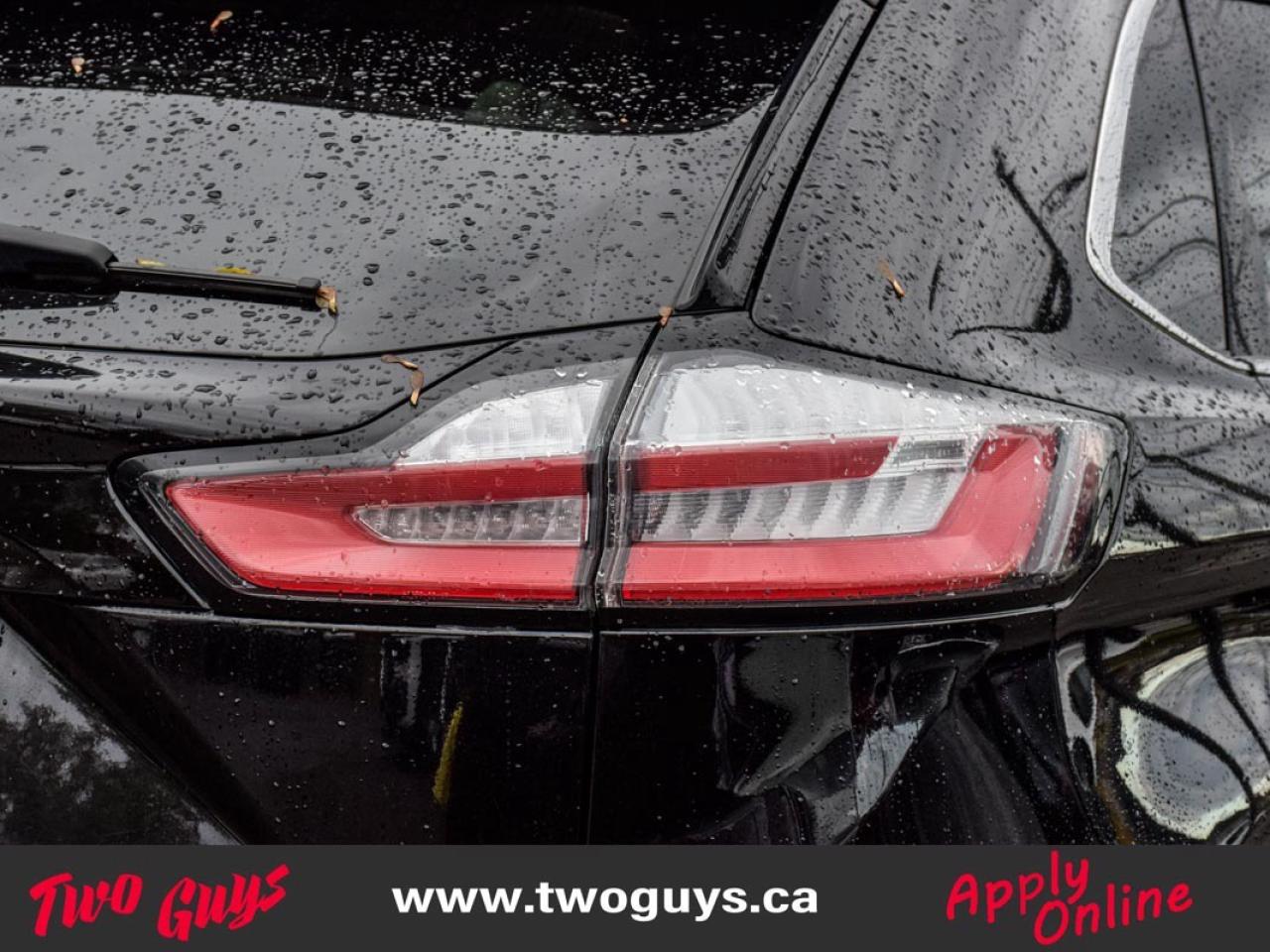 2021 Ford Edge Titanium 2.0L AWD   Panoroof   Nav   Leather Photo