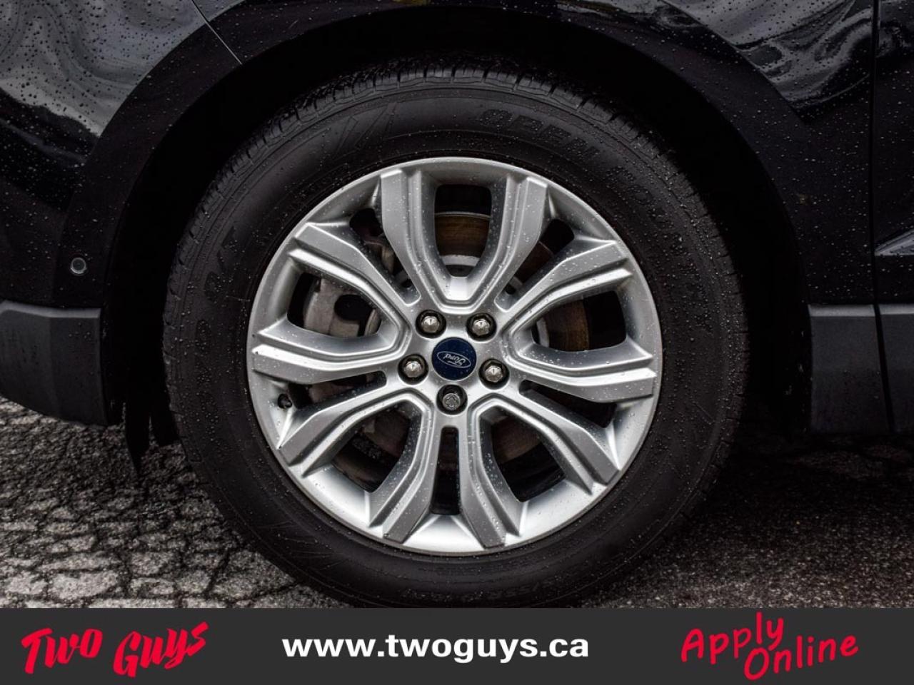 2021 Ford Edge Titanium 2.0L AWD   Panoroof   Nav   Leather Photo