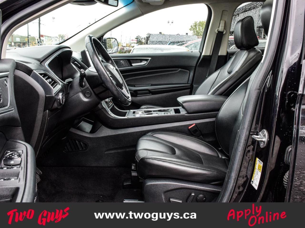 2021 Ford Edge Titanium 2.0L AWD   Panoroof   Nav   Leather Photo