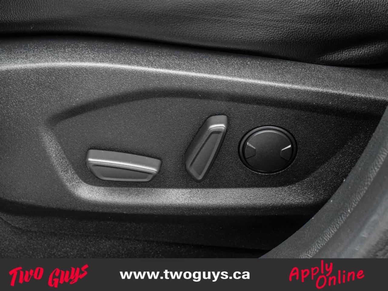 2021 Ford Edge Titanium 2.0L AWD   Panoroof   Nav   Leather Photo