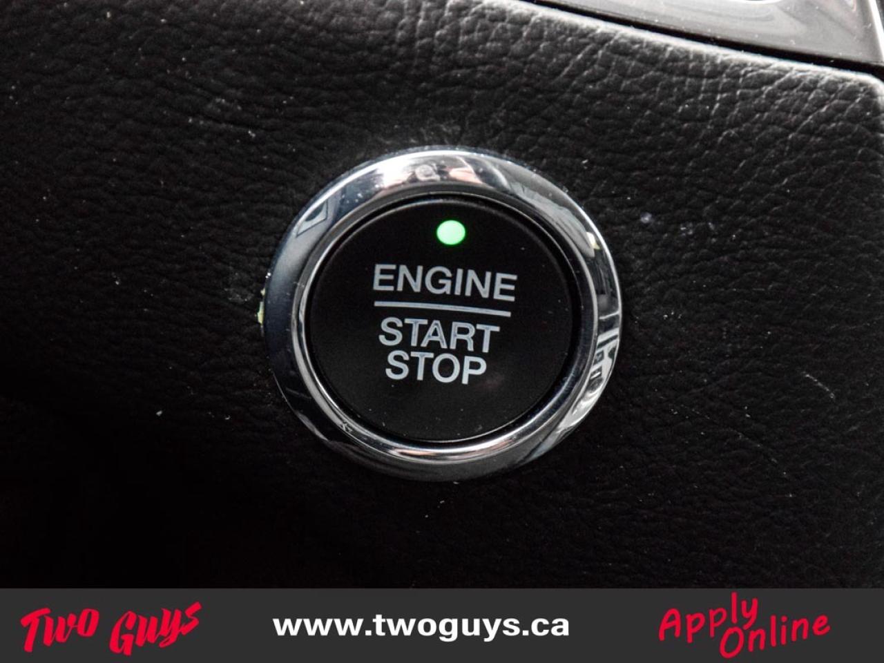 2021 Ford Edge Titanium 2.0L AWD   Panoroof   Nav   Leather Photo