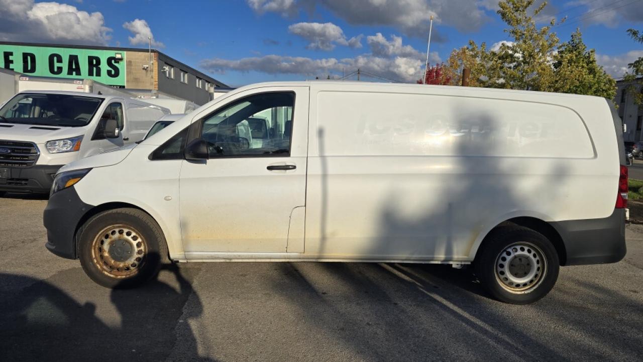 2018 Mercedes-Benz Metris Passenger Van Metris Cargo - 135WB - GAS Photo