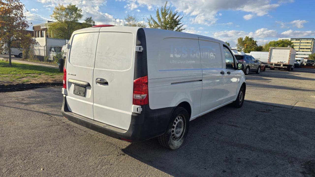 2018 Mercedes-Benz Metris Passenger Van Metris Cargo - 135WB - GAS Photo