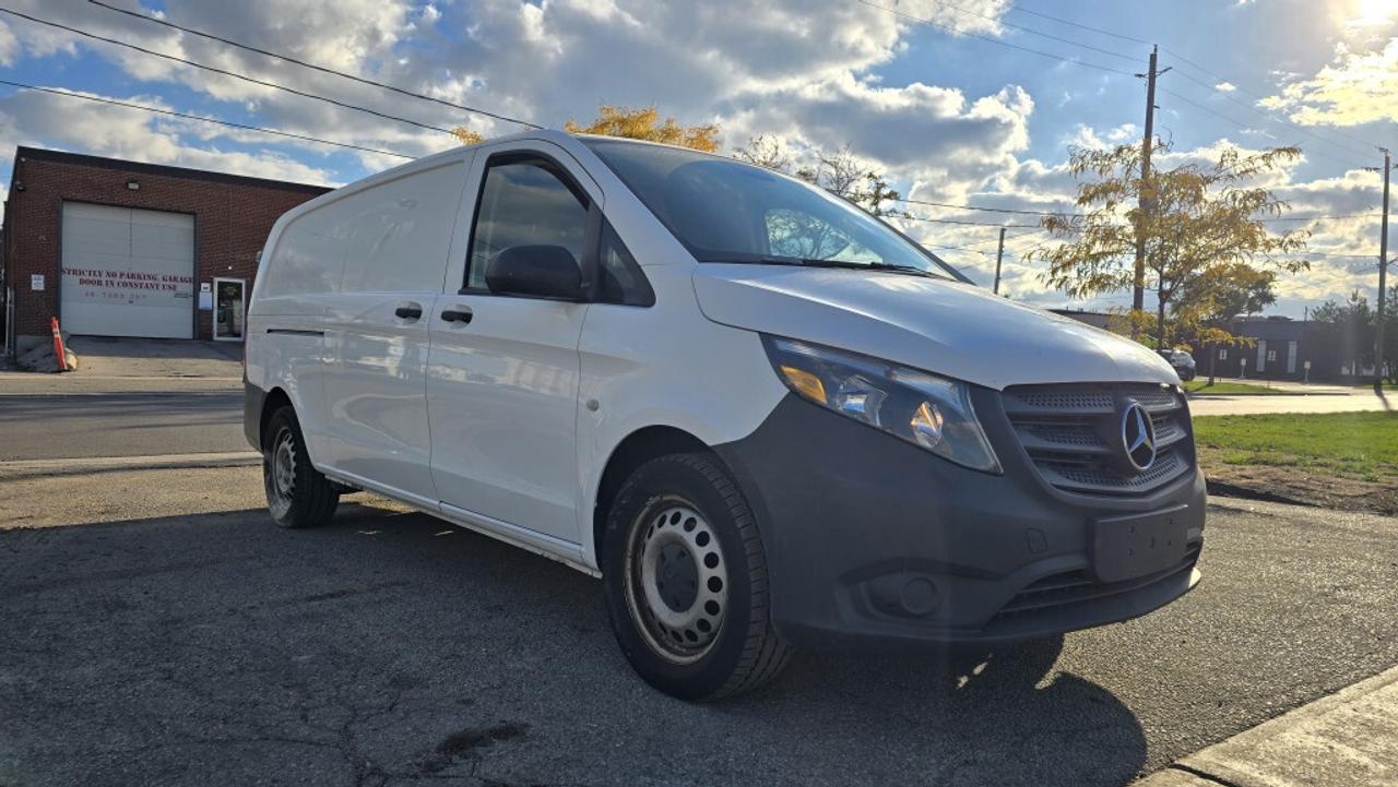 2018 Mercedes-Benz Metris Passenger Van Metris Cargo - 135WB - GAS Photo3