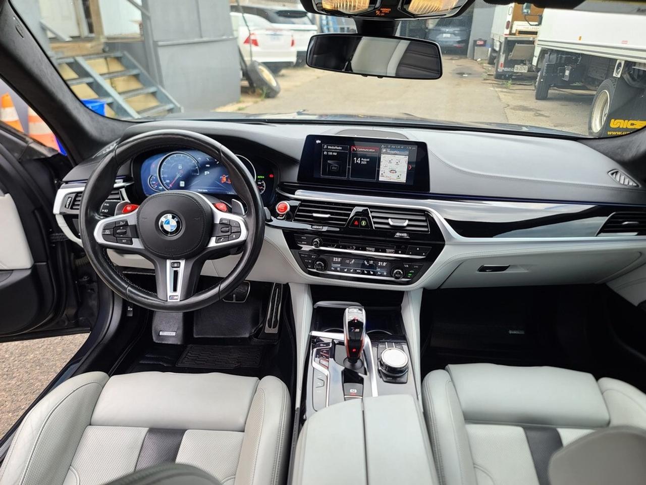 2019 BMW M5 Sedan Photo