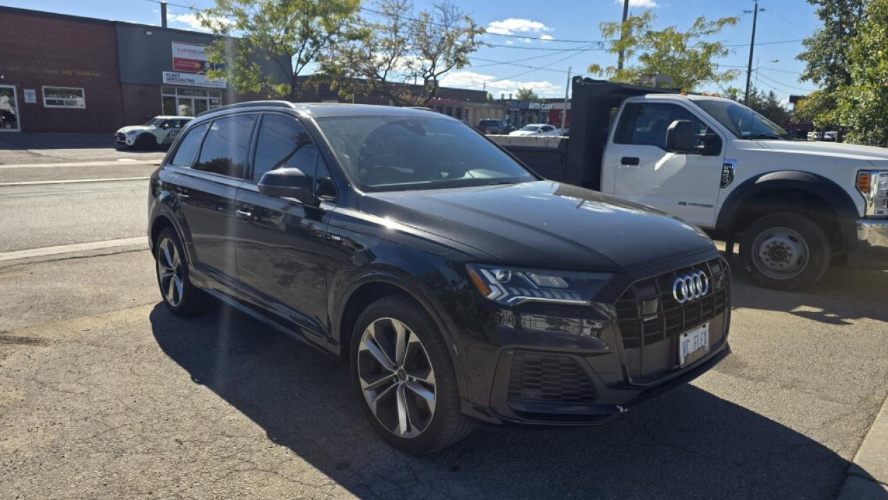 2022 Audi Q7 3.0L V6 - Progressive 7 Passenger - CERTIFIED Photo2
