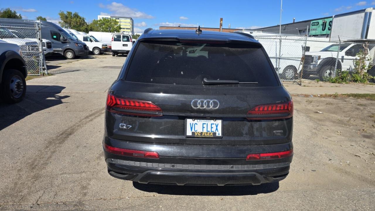2022 Audi Q7 3.0L V6 - Progressive 7 Passenger - CERTIFIED Photo