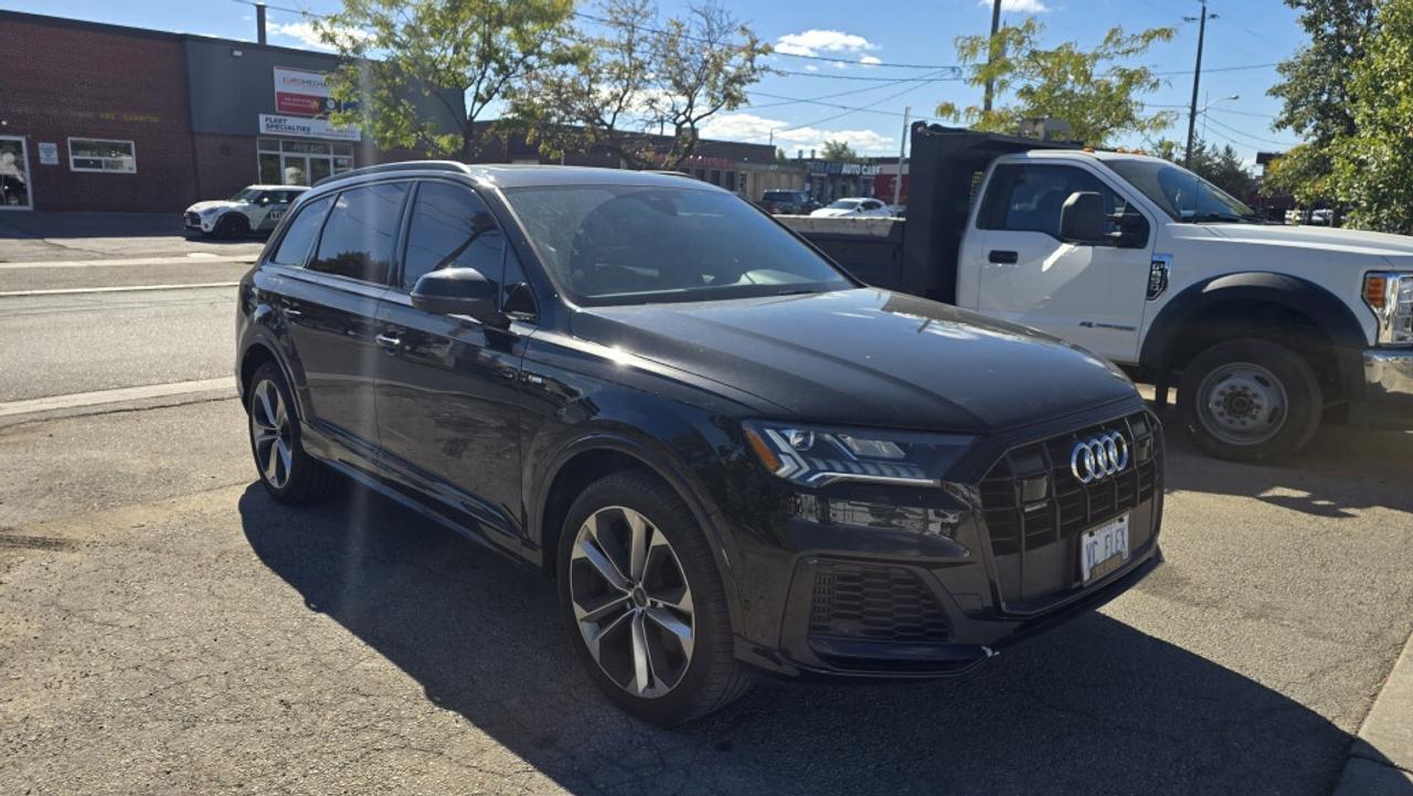 2022 Audi Q7 3.0L V6 - Progressive 7 Passenger - CERTIFIED Photo2