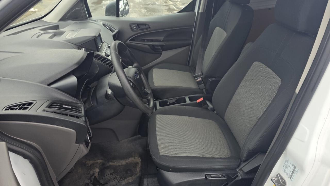 2023 Ford Transit Connect XL - 4Cyl Gas - 1 Owner - Low Km - 2 Sets of Tires Photo