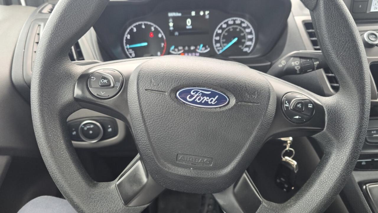 2023 Ford Transit Connect XL - 4Cyl Gas - 1 Owner - Low Km - 2 Sets of Tires Photo