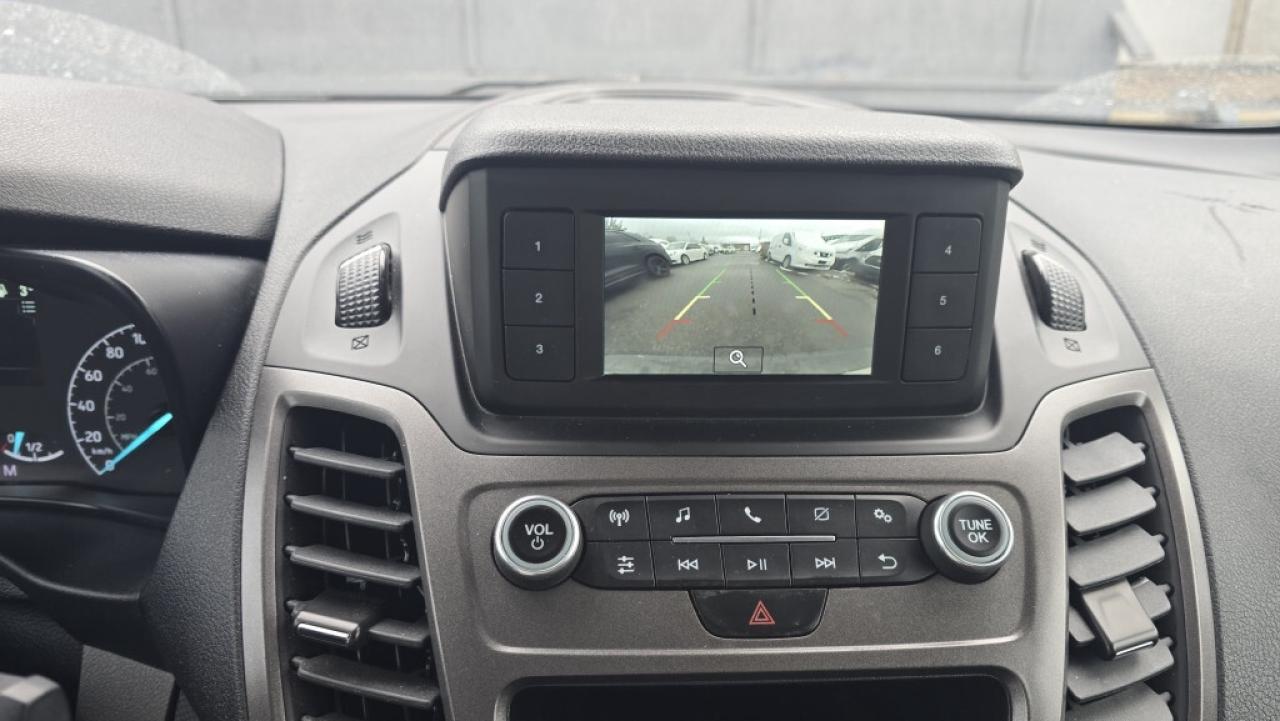 2023 Ford Transit Connect XL - 4Cyl Gas - 1 Owner - Low Km - 2 Sets of Tires Photo