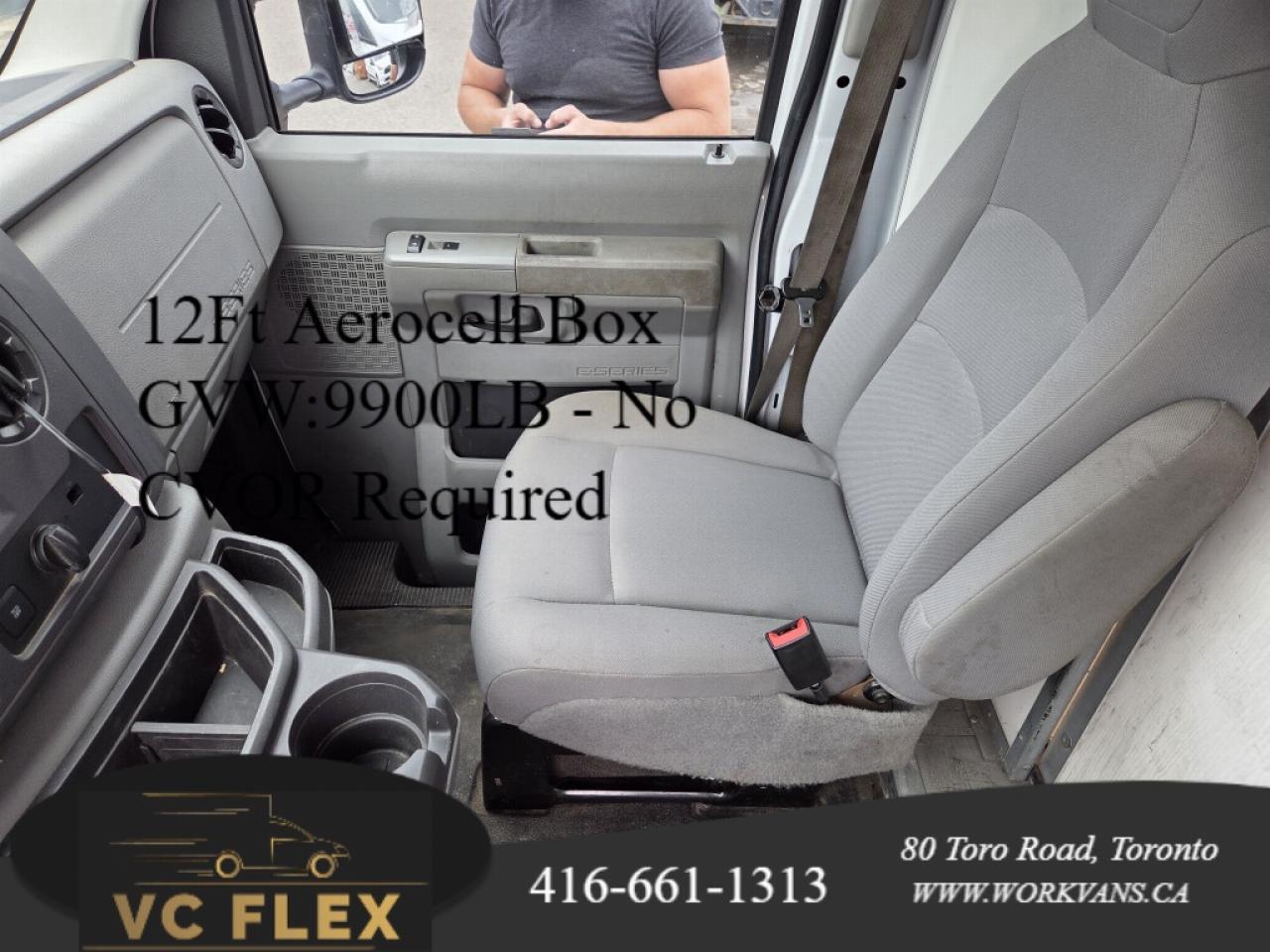 2022 Ford E-Series Cutaway E-350 - 12Ft Aerocell Unicell Box - V8 Gas Photo