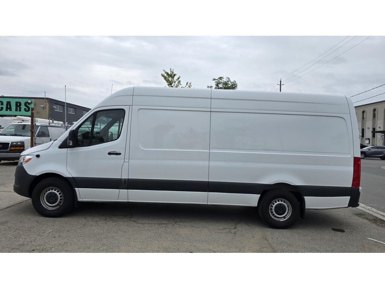 2022 Mercedes-Benz Sprinter Cargo Van 2500 170WB - HighRoof - DIESEL - Highly Optioned Photo