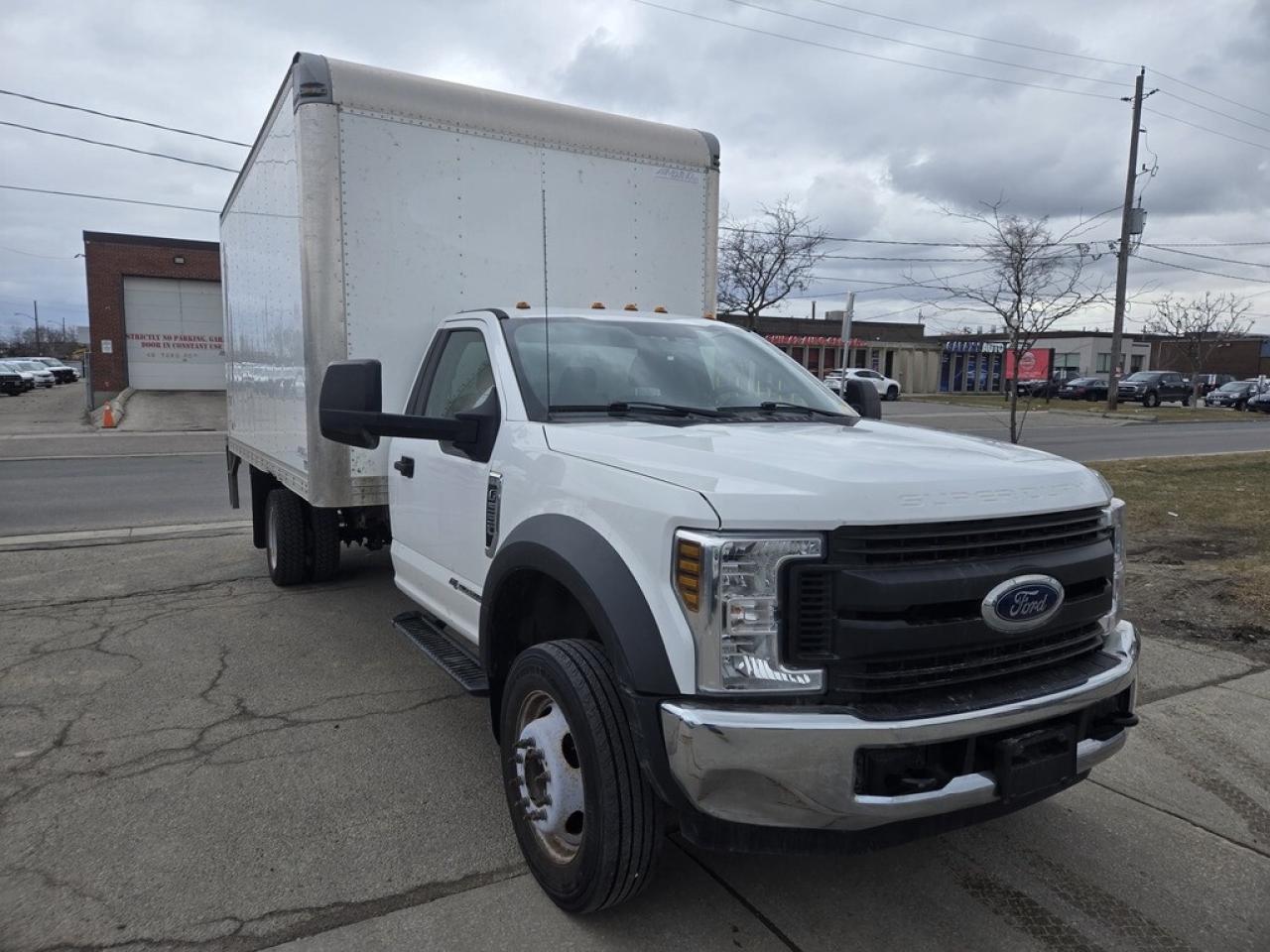 2019 Ford F-550 Diesel - Lift Gate Photo
