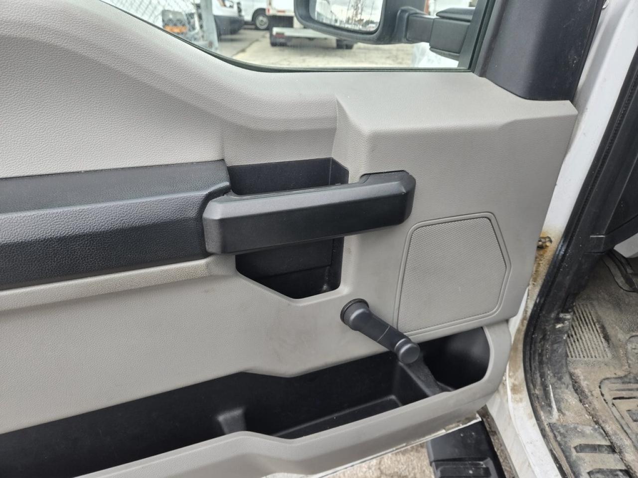 2019 Ford F-550 Diesel - Lift Gate Photo