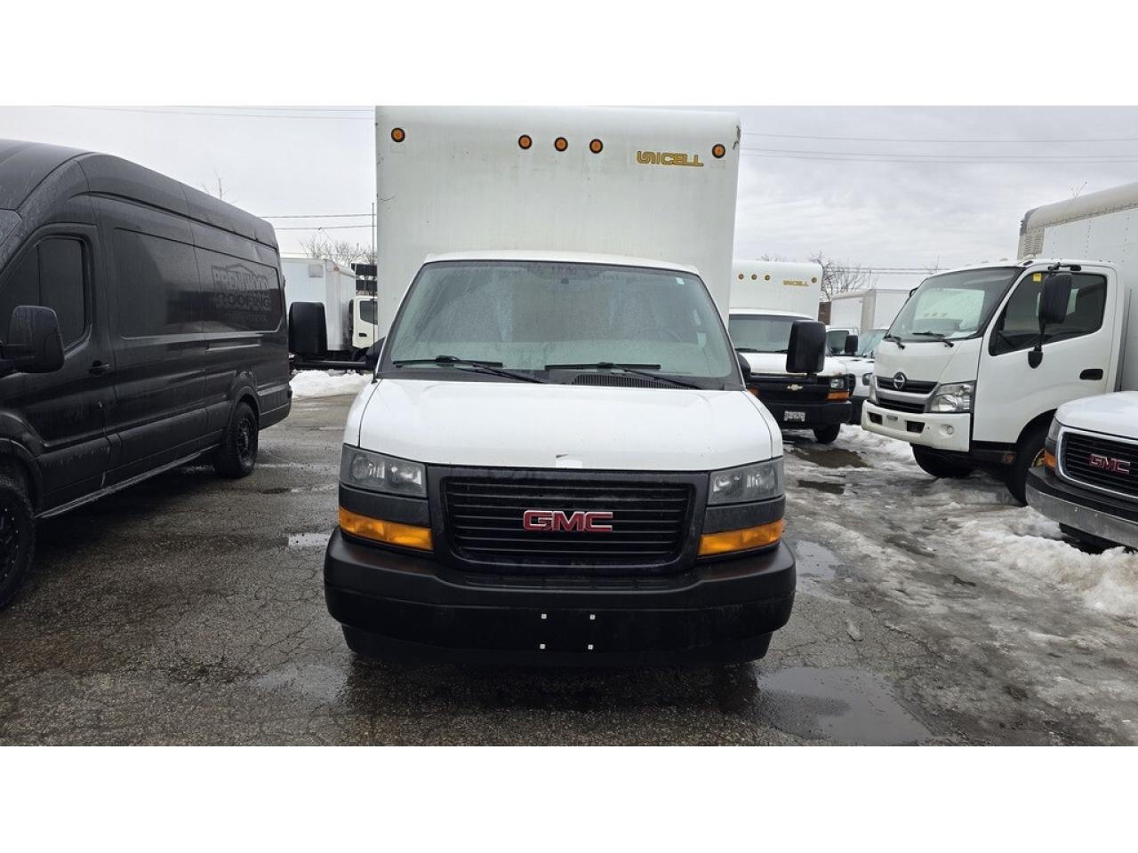 2019 GMC Savana 16Ft Box V8 Gas - Clean Carfax - Certified Photo