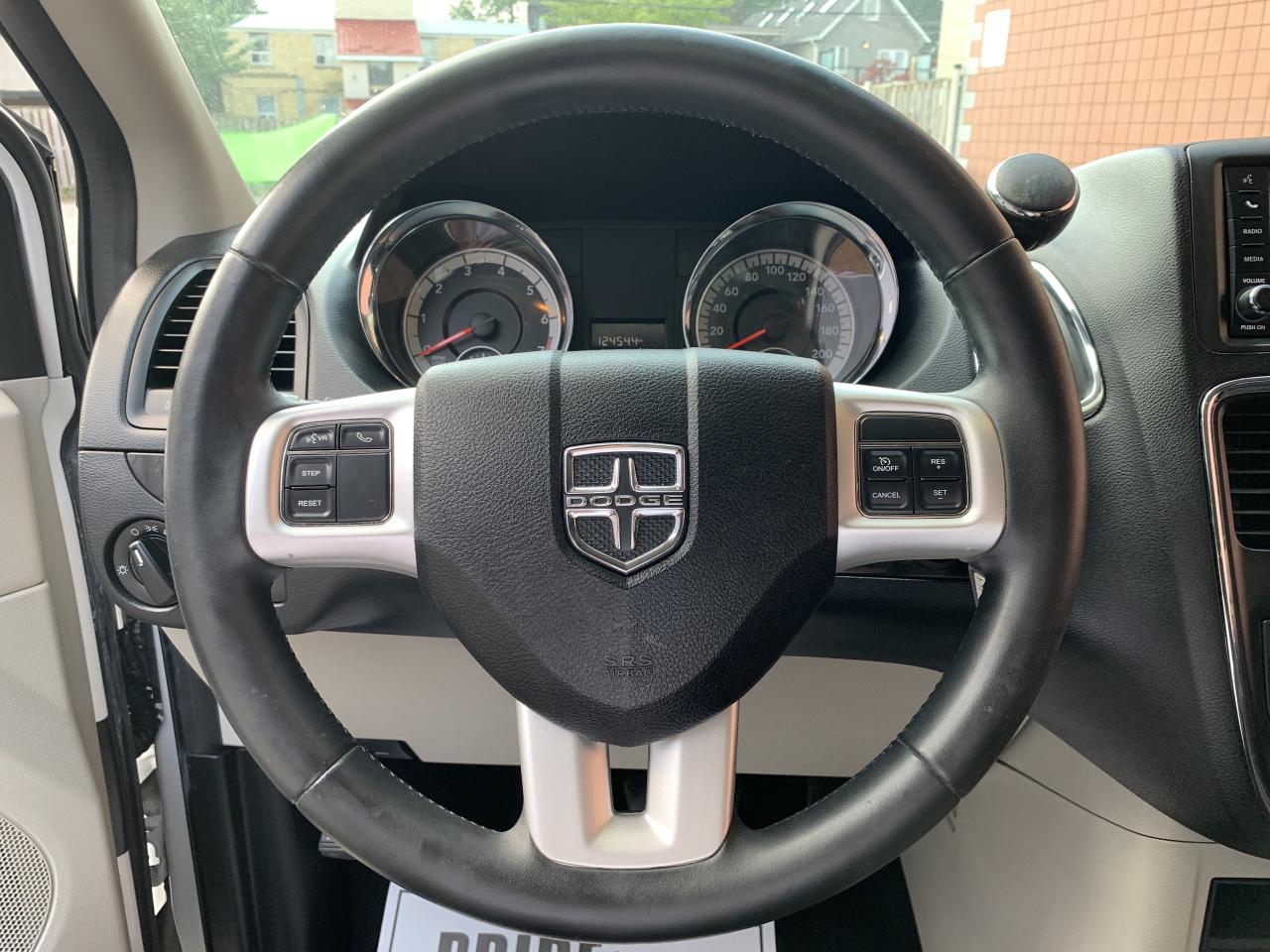 2014 Dodge Grand Caravan !!! SOLD SOLD !!!!  SXT / 124537 KMS !!!! Photo