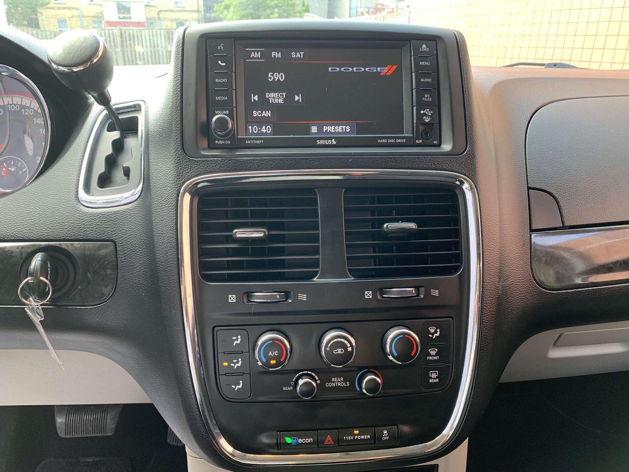 2014 Dodge Grand Caravan !!! SOLD SOLD !!!!  SXT / 124537 KMS !!!! Photo
