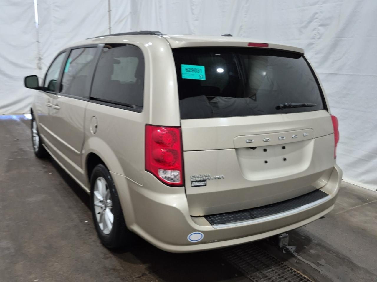 2013 Dodge Grand Caravan SXT !!! 73794 KMS !!!! ONE OWNER !!! CAR FAX CLEAN Photo2