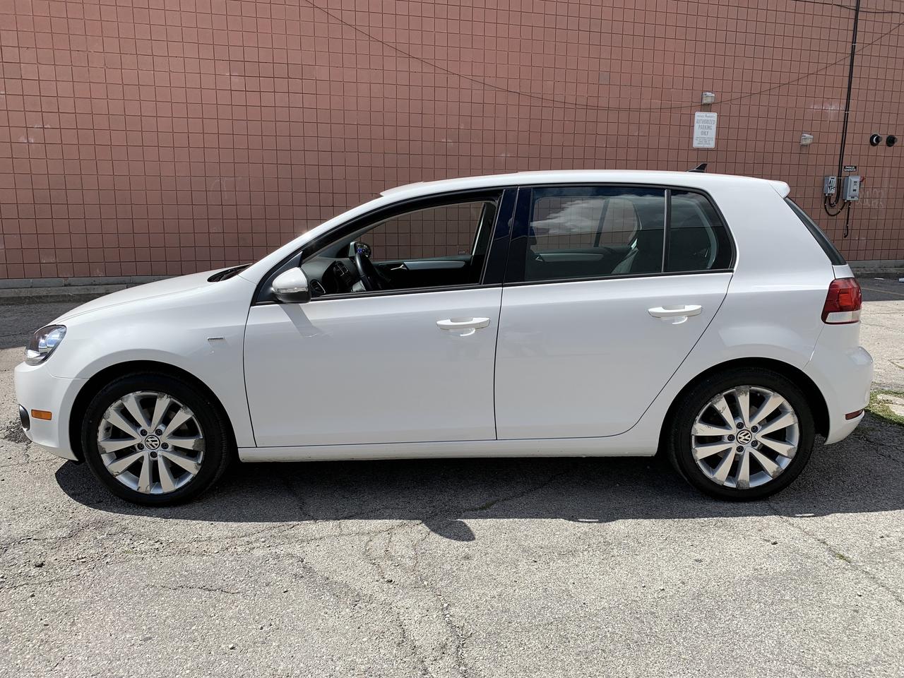 2013 Volkswagen Golf 5dr HB Auto Wolfsburg Edition !! 138976 KMS ! MINT Photo