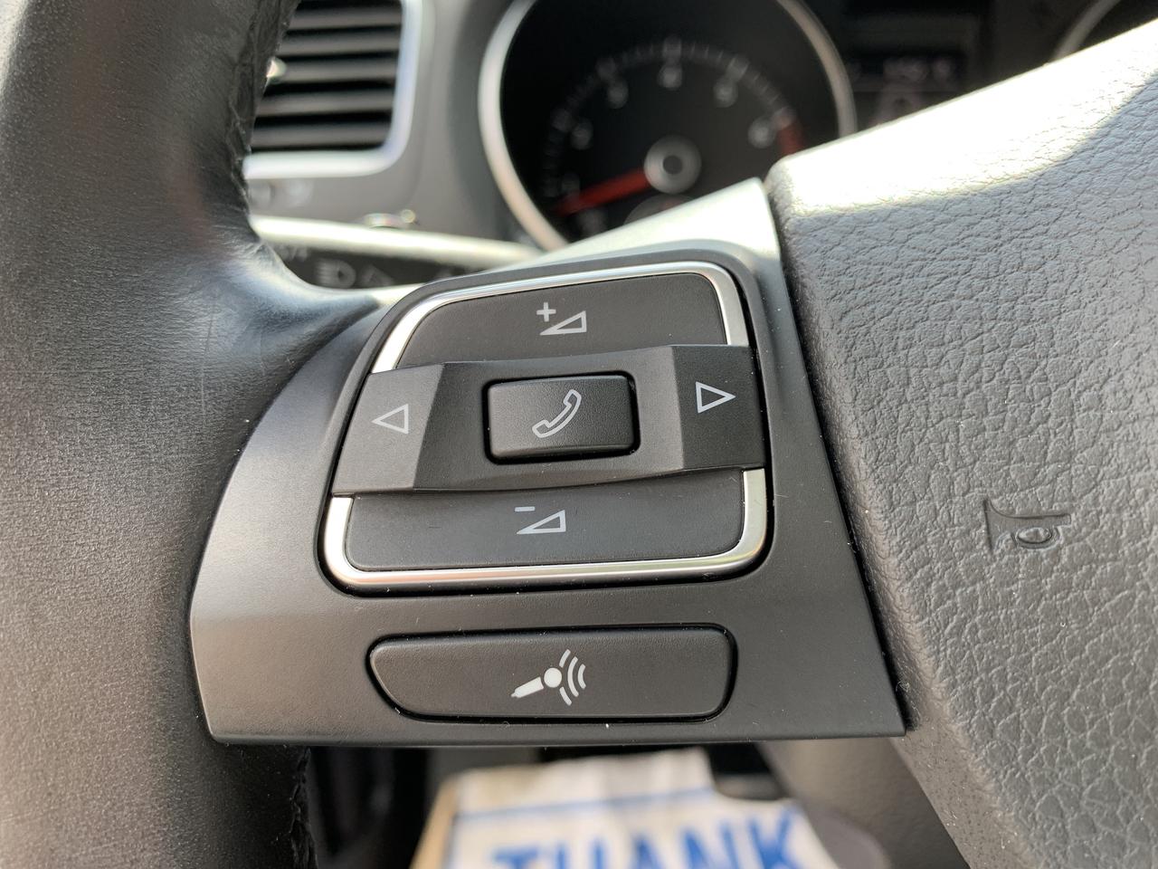 2013 Volkswagen Golf 5dr HB Auto Wolfsburg Edition !! 138976 KMS ! MINT Photo