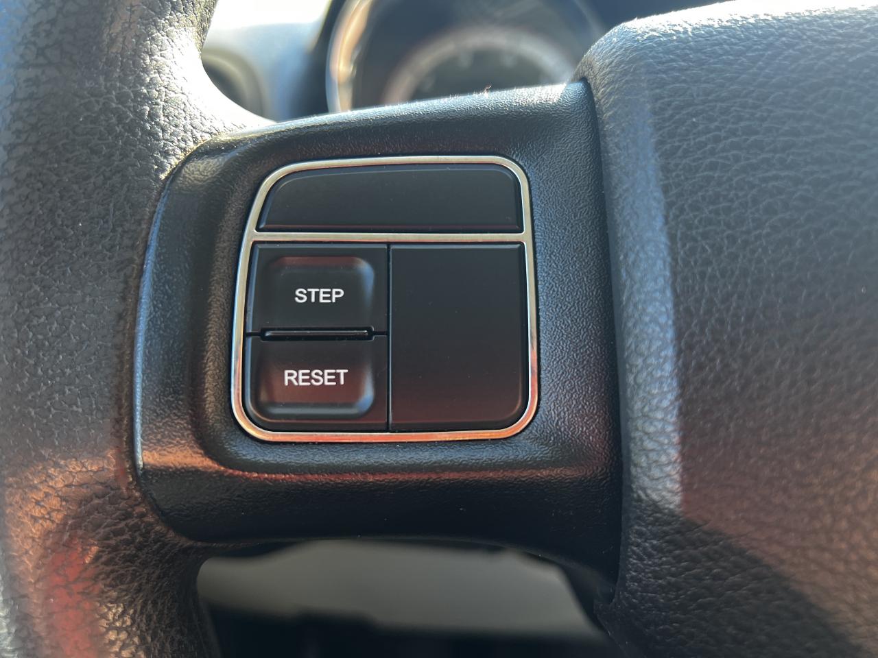 2014 RAM Cargo Van TRADESMAN / ONE OWWNER / SUPER CLEAN / Photo