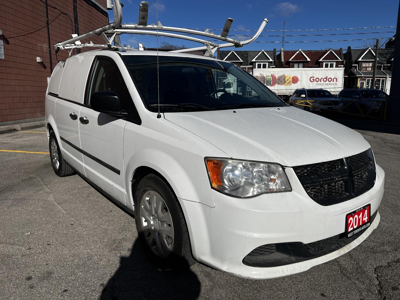 2014 RAM Cargo Van TRADESMAN / ONE OWWNER / SUPER CLEAN / Photo