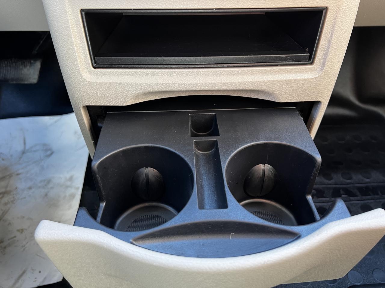 2014 RAM Cargo Van TRADESMAN / ONE OWWNER / SUPER CLEAN / Photo