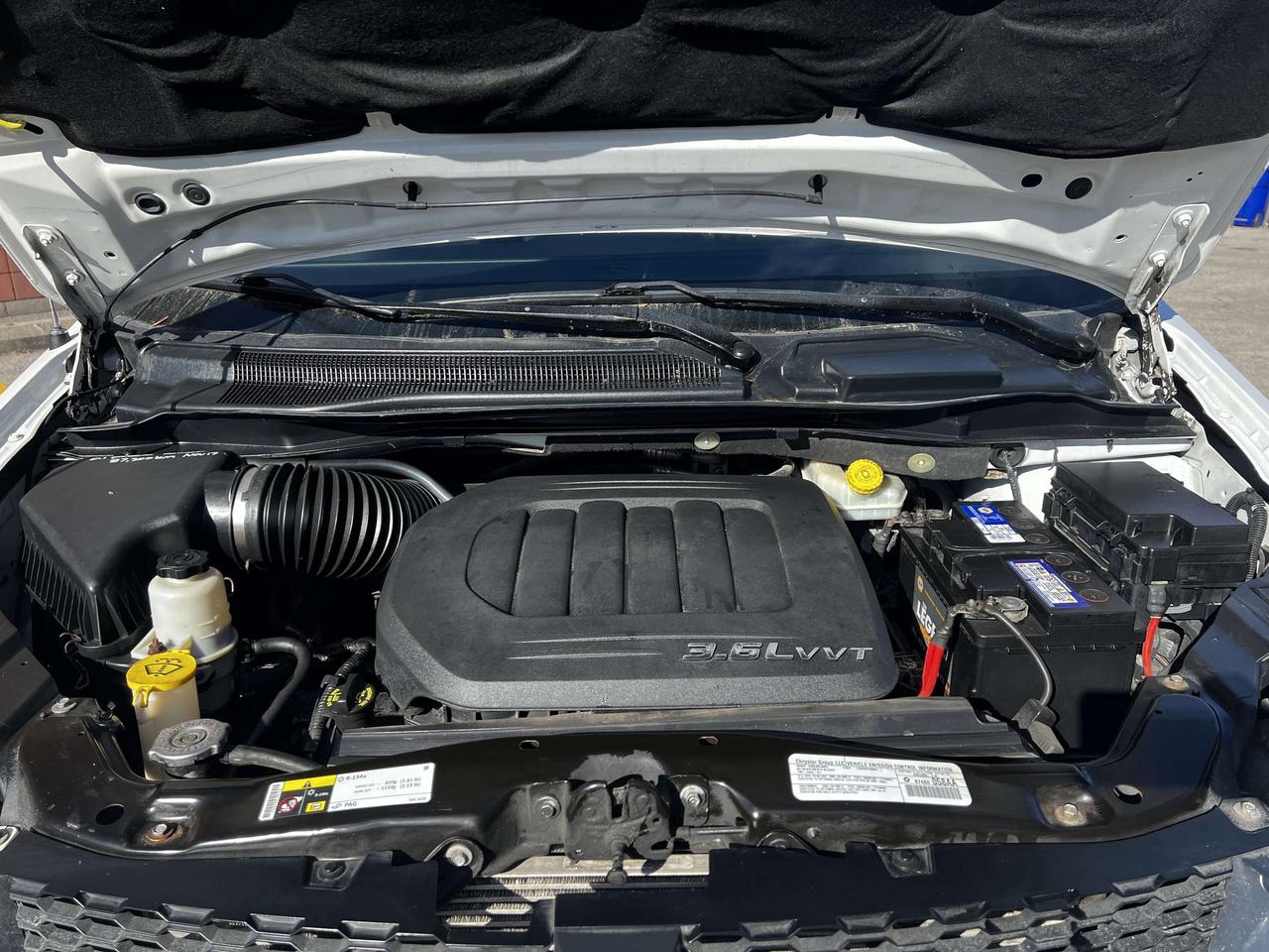 2014 RAM Cargo Van TRADESMAN / ONE OWWNER / SUPER CLEAN / Photo