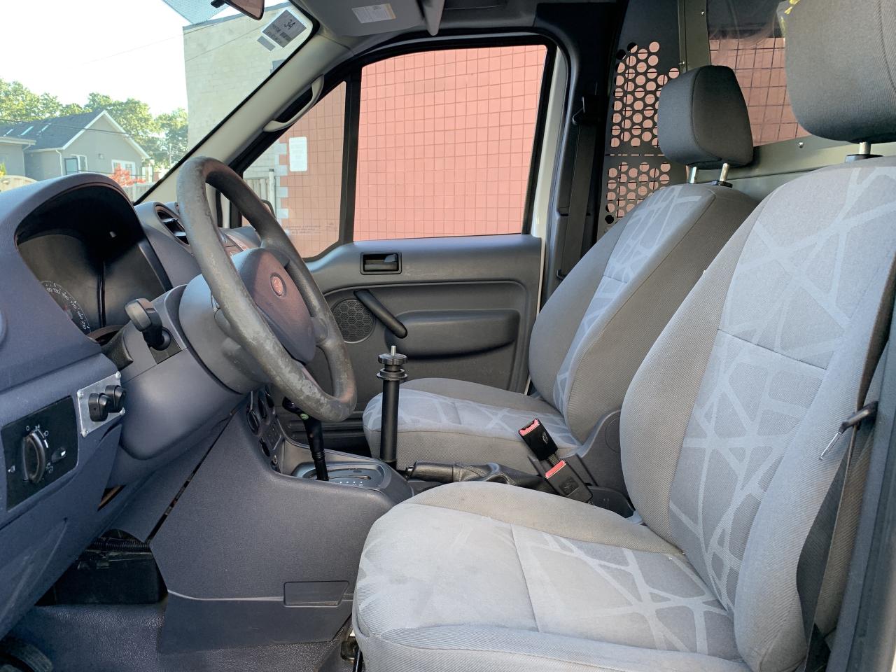 2011 Ford Transit Connect CARGO !!! 149143 KMS !!! CAR FAX CLEAN / SPOTLESS Photo