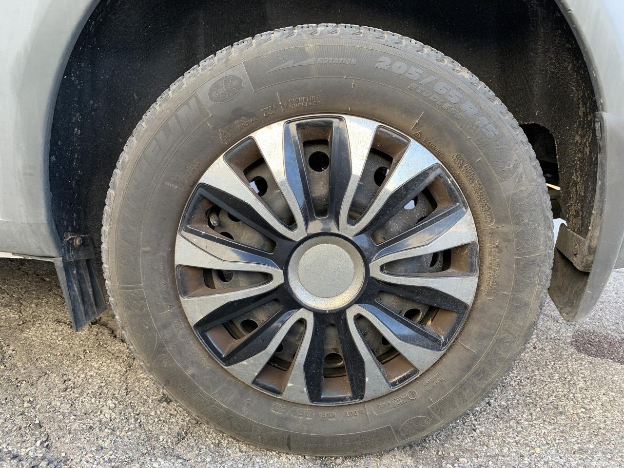 2011 Ford Transit Connect CARGO !!! 149143 KMS !!! CAR FAX CLEAN / SPOTLESS Photo