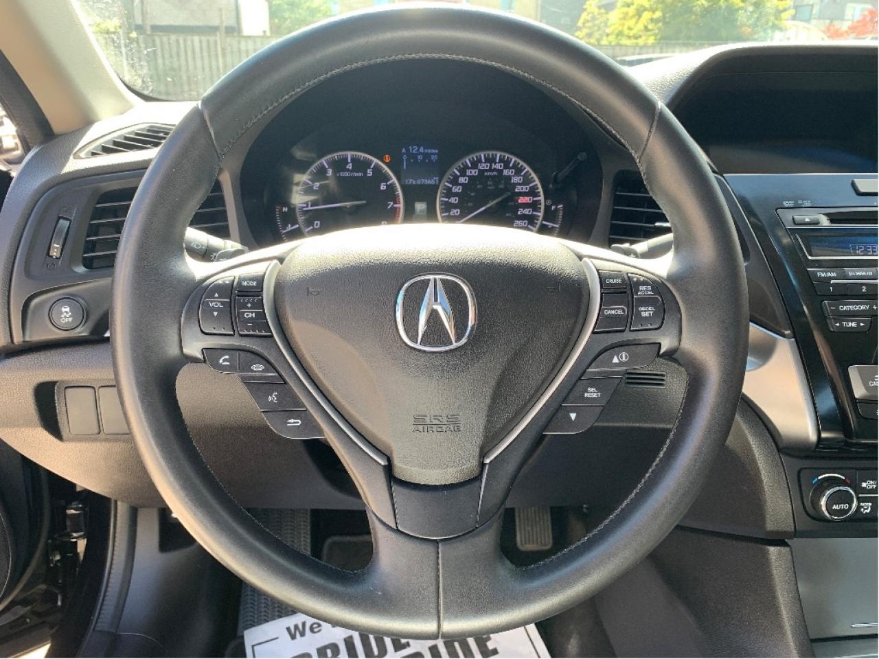 2014 Acura ILX TECK PKG !!! 73251 KMS !!!! CAR FAX CLN !!! NAVI Photo